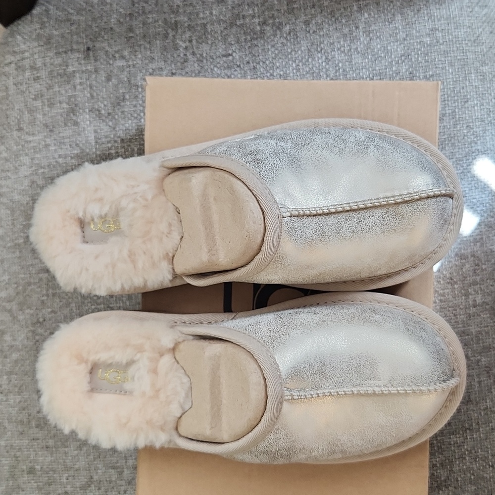 Ugg keegan metallic slippers kids 3 - Picture 3 of 6